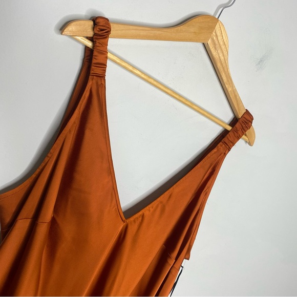 ✨NWT Future Collective Alani Noelle Rust Orange Strappy Slip Midi Dress XXL - Picture 3 of 12